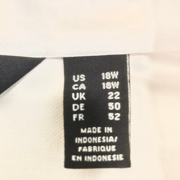 Lands’ End Outfitters White Button Down Shirt 18W Minimalist Classic Vintage Ins - Picture 5 of 12